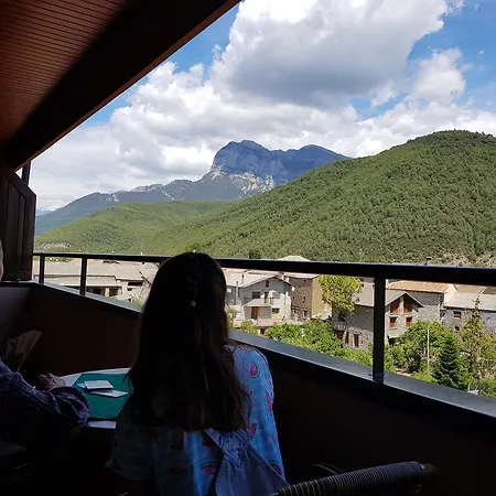 Turmo Apartman Labuerda
